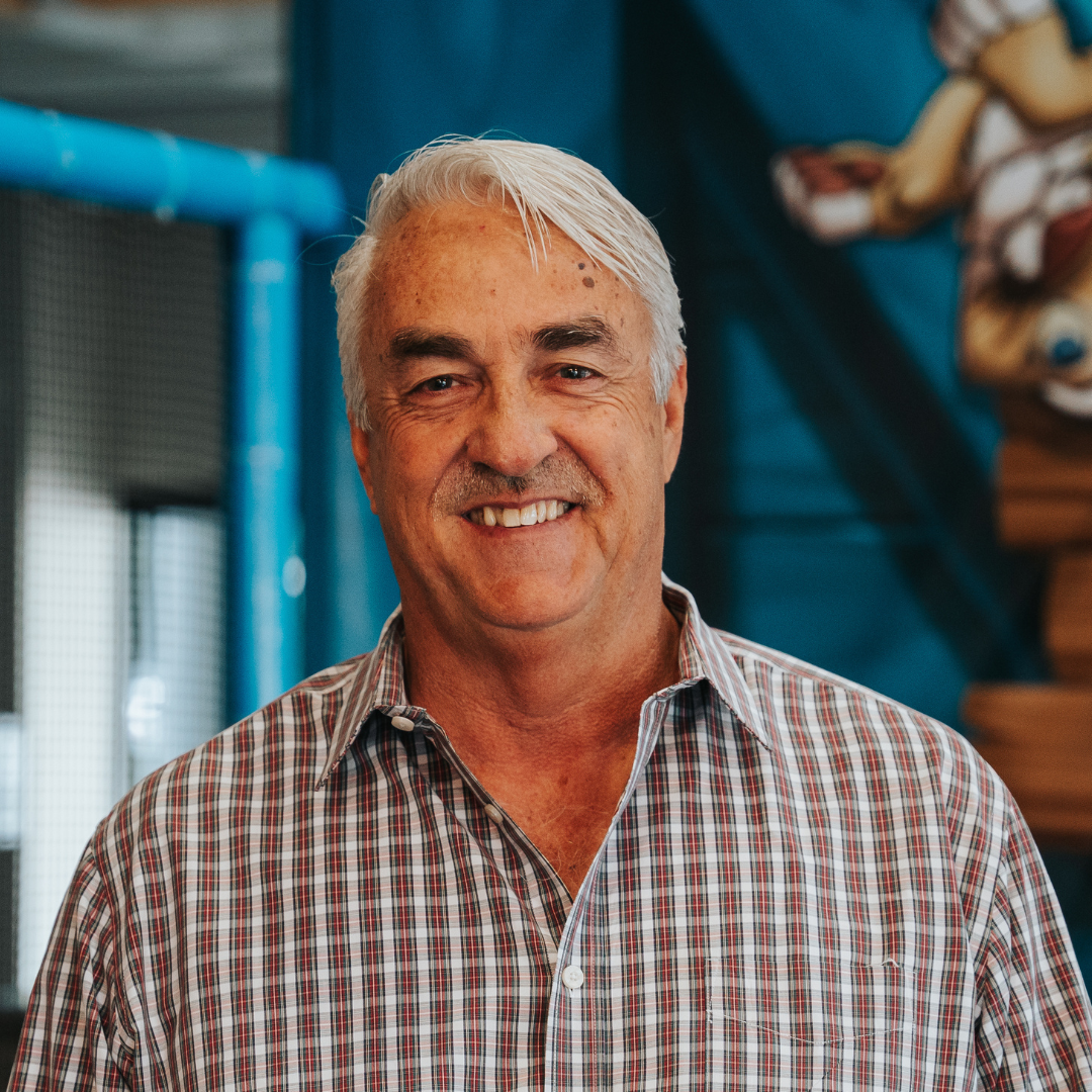 1 Jim Sain || Trustee